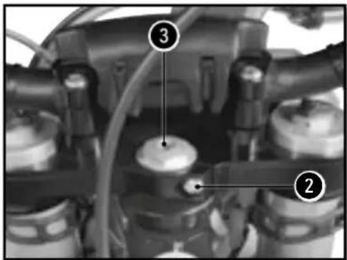 Sherco 250 SER (2016) - RéGLAGE DU JEU DES ROULEMENTS DE DIRECTION - 1