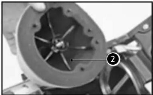 Sherco 250 SER (2016) - REMOVING THE AIR FILTER - 2