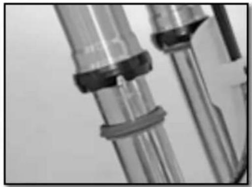 Sherco 250 SER (2016) - CLEANING THE FORK DUST SEALS - 1