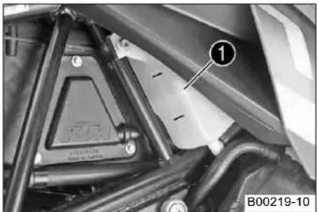 KTM 990 Super Duke (2011) - 警告 - 1