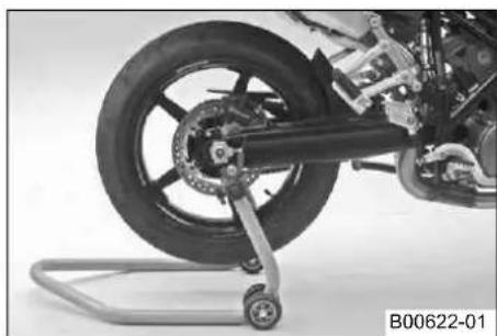 KTM 990 Supermoto T (2012) - Υπόδειξη - 1