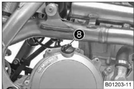 KTM 350 SXF (2013) - 工ンジフ行うサイ�作業 - 3