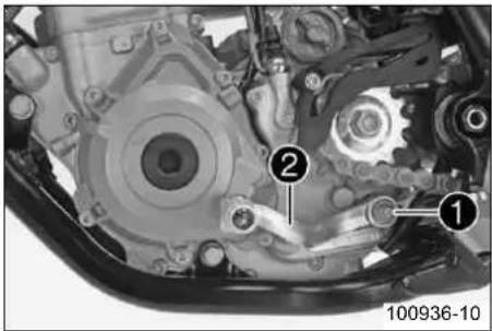 KTM 250 SXF (2011) - シフトレバーの基本位置を調整する - 1