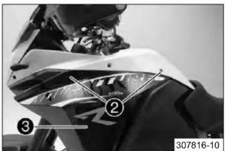 KTM 1190 Adventure R (2013) - フロトサイドカローを取り外す - 2