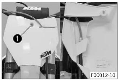 KTM 125 SX (2017) - Déposer la plaque frontale - 1