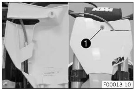 KTM 125 SX (2017) - Monter la plaque frontale - 1