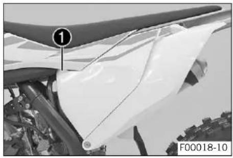 KTM 125 SX (2017) - TRAVAUX D'ENTRETIEN SUR LA PARTIE-CYCLE - 1