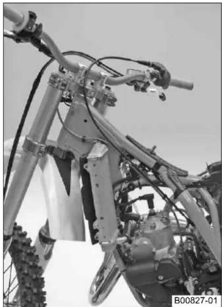 KTM 250 EXC Six Days (2012) - Eeeyos tootheonc viicg Bowden ykaiou - 2