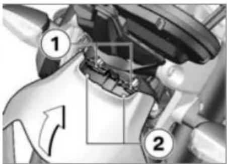 BMW R 1200 R (2017) - Remplacer la lampe du feu de position - 13