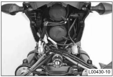 KTM 990 Super Duke R (2013) - 電裝系 126 - 2