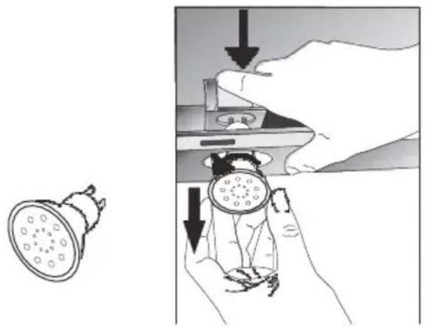 CANDY CBT63241N - Remplacement de l'ampoule halogène - 1