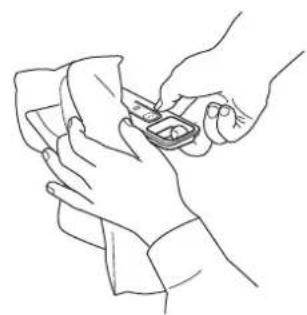 WHIRLPOOL AWG 912 SPRO - PULIZIA DELLA VASCHETTA DEL DETERSIVO - 5