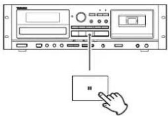 TASCAM CDA580 - Arrêt provisoire de la lecture (mode de pause) - 1