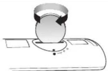 SAMSUNG HWK660 - INSTALLING THE BATTERY IN THE REMOTE CONTROL - 3