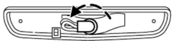 MAZDA BSeries (2006) - Remplacement de l'ampoule du troisième feu de freinage - 1