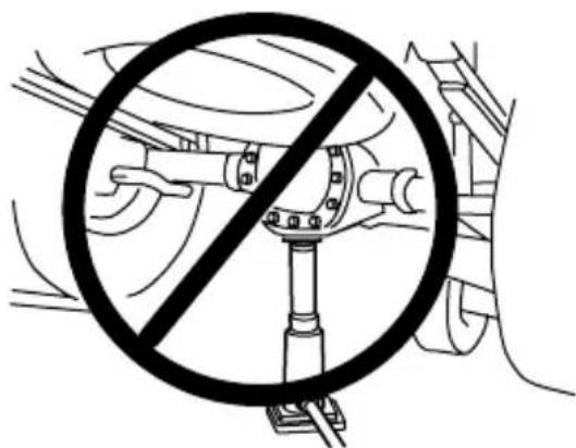 MAZDA BSeries (2006) - N'utilisez jamais le différentiel comme point de levage. Le véhicule pourrait basculer ou tomber et vous infliger des blessures. - 1