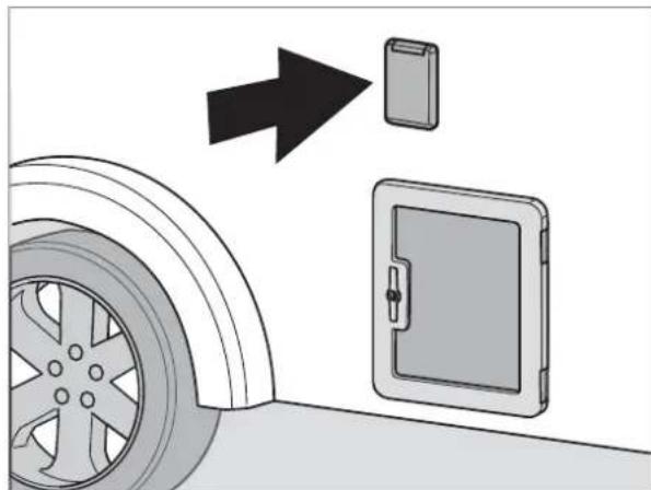 DOMETIC CTLP 4050 - Huuhteluvesisäiliön täyttä- minen - 1