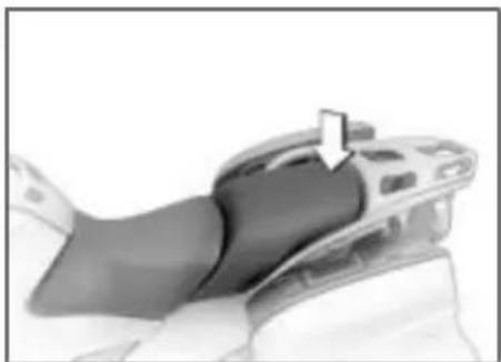 BMW R 1200 RT (2007) - フロントシートを取り外す - 2