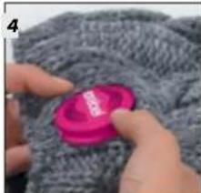 earebel KnitKit Strickset - Kopfhörer einsetzen - 4