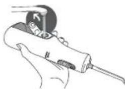 Waterpik WF02E1011 - Insertion des piles - 5