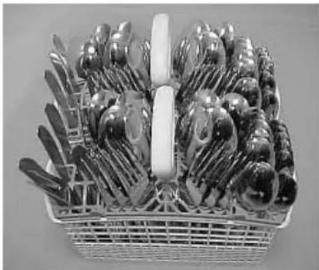 FAGOR 1VF03SX - - Loading the dishes in the racks. - 6