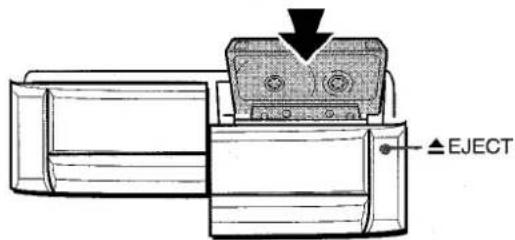 AIWA NSXA909 - Inserte la cinta que vaya a grabar en la platina 2. - 1