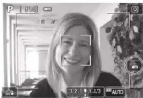 CANON EOS Rebel SL2 - Face the LCD monitor toward the front of the camera.mary> - 1
