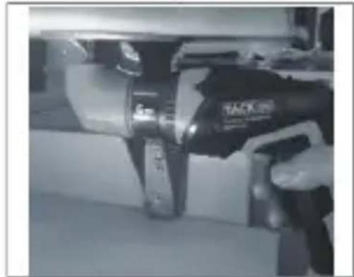 Tacklife SDP51DC - Benutzen Sie die Maschine mit dem Winkel-Adapter - 3