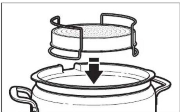 KITCHENAID KMC4244SS - ROTISSAGE AVEC LA GRILLE DE ROTISSAGE - 1