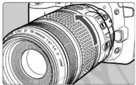 CANON EF 70300mm f45.6 IS USM - Fixation de la bague de zoom - 2