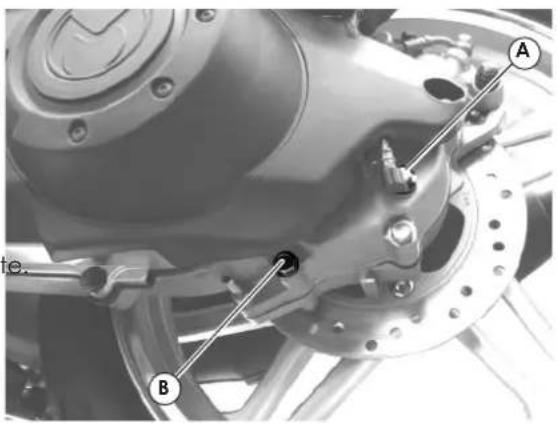 MALAGUTI Centro 125ie - Cambiar el aceite después de los primeros 1.000 Km y cada 12.000 Km. - 1