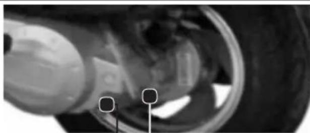 Tell Zahara 125 - Livello e sostituzione dell'olio della trasmissione - 1