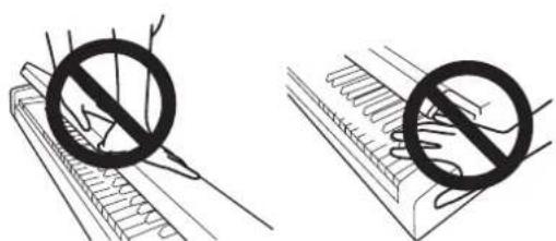 KORG LP380 - Schlieben des Tastaturdeckels - 4