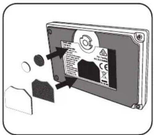 Diagram showing a device with a CD inside, emitting particles and labeled warning signs, indicating safety warnings.