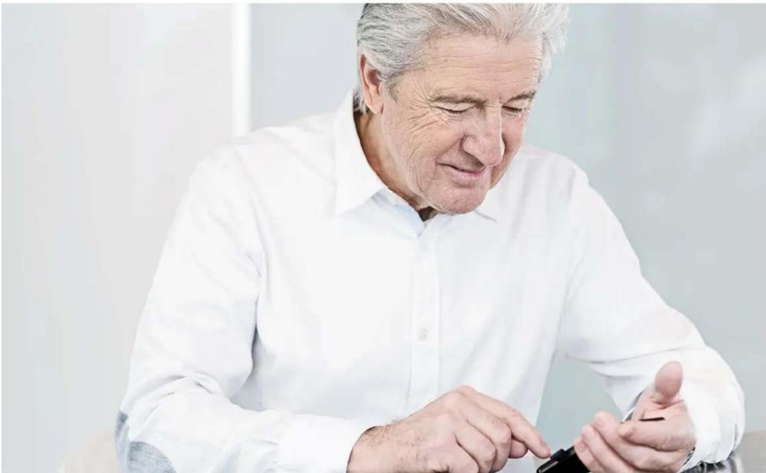 EMPORIA Smart.2 - Comment creer un groupe avec WhatsApp? - 2