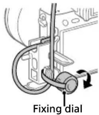 SONY Alpha A7R III - To attach the cable protector - 2