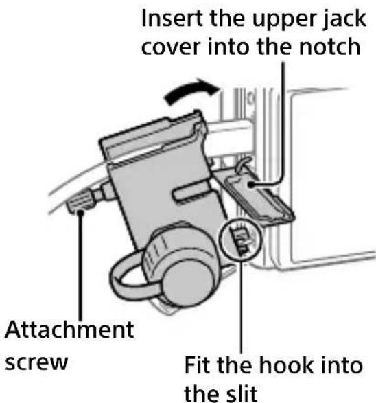SONY Alpha A7R III - To attach the cable protector - 1