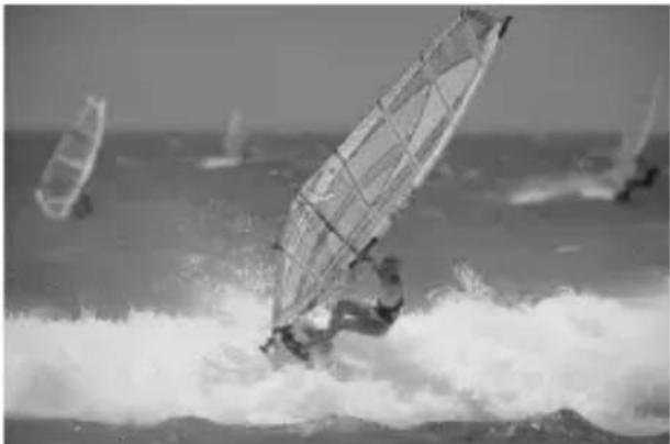 CANON EF 24105mm f4L IS II USM - Shooting a Moving Subject - 1