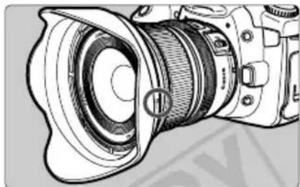 CANON EFS 1022mm f3.54.5 USM - Parasoleil (vendu séparation) - 2