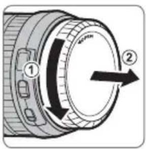 FUJIFILM XF 1024mm f4.0 OIS - Een lens bevestigen - 1