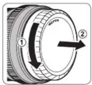 FUJIFILM XF 35mm f2.0 R WR - Abnehmen der Objektivdeckel - 2