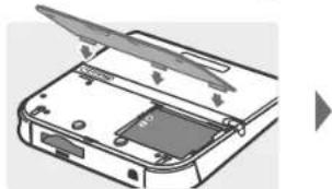 NINTENDO 2DS XL - Setzen Sie die Batteriefachabdeckung wieder ein und ziehen Sie die zwei Schrauben an - 1