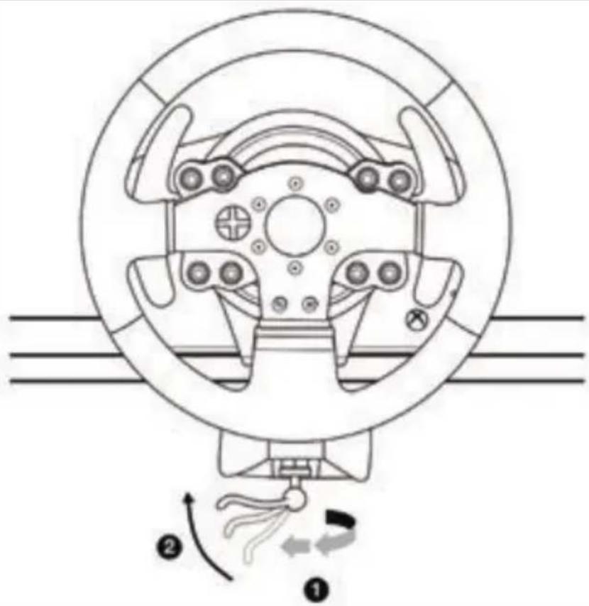 THRUSTMASTER TMX Pro - Fixer le volant sur une table ou un bureau - 2