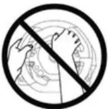 THRUSTMASTER TX Ferrari 458 Italia Edition - Warning – Injuries due to force feedback and repeated movements (continued) - 4