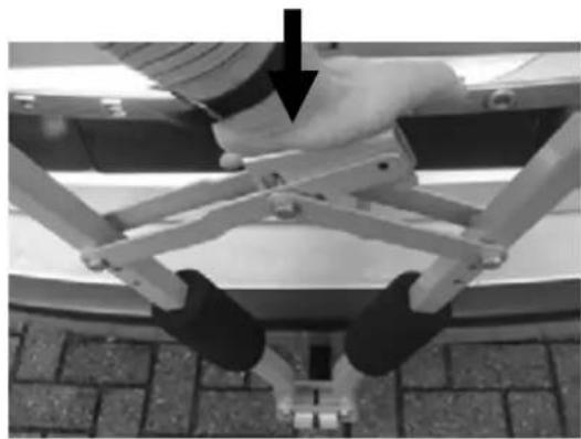 Pro-User Briljant - MOUNTING OF THE BIKE CARRIER ON THE CAR - 2