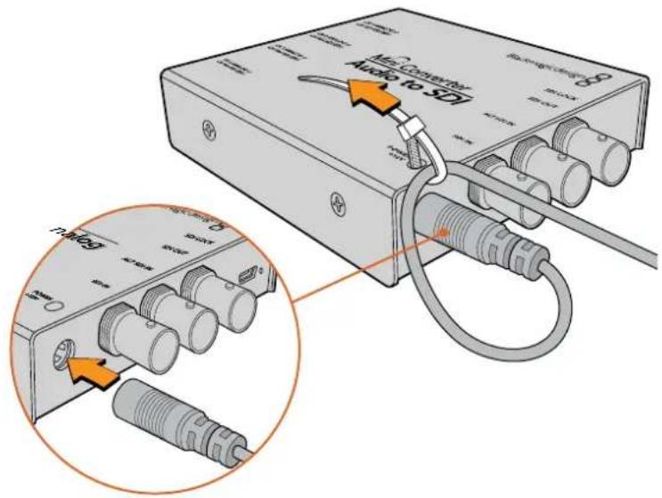 Blackmagic Design Micro Converter HDMI to SDI - Подключение питания - 1