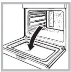 INDESIT FIE 76 P K.A (WH) - Cleaning the oven door - 1