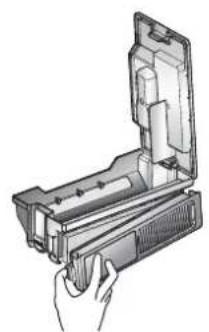 LG VR64703LVMP - CLEANING THE DUST BIN FILTER - 2
