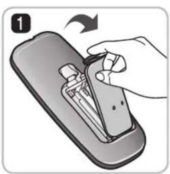 LG VR64703LVMP - De batterij van de afstandsbediening opladen - 1