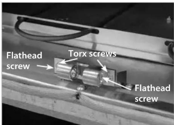 Fisher & Paykel OD30WDX2UB - Adjusting the latch - 1